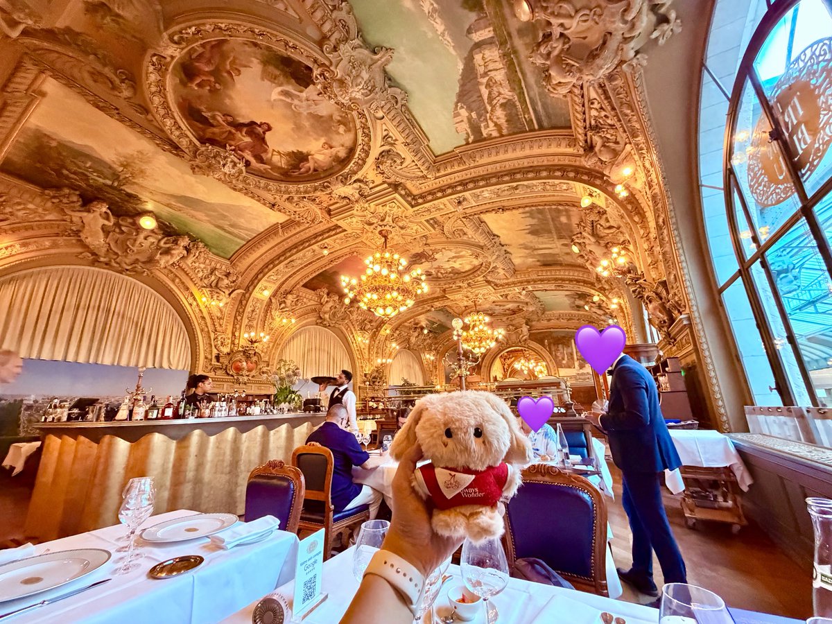 Carrie00K1127's tweet photo. ขอแลกฟอลเพื่อ Paris ค่า💜ใจพร้อมมาก แอคเก่าปลิวตอน NY แอคใหม่ยังมีเพื่อนไม่เยอะเลย แต่เพื่อพี่หลิงน้องออม เราจะสู้นะคะ

#LinglingKwong #OrmKornnaphat
#LingOrmDiorSummer27 #LingOrm
#Dior #DiorSummer27 #PFW https://t.co/1jKCclb1m4