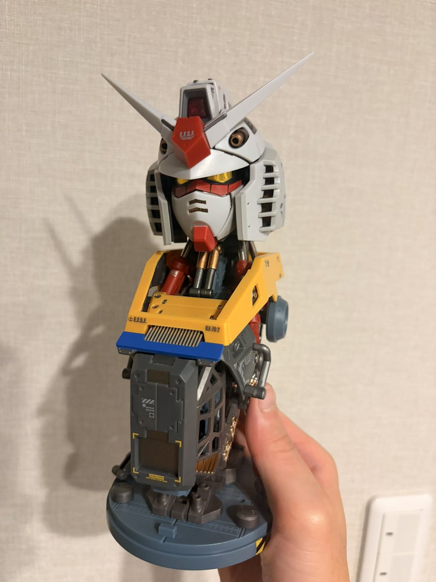 customnyaruko's tweet photo. EXCEED MODEL TRINITY RX-78-2 ガンダム
1回1500円のガチャだけどコレだけのクオリティなら回す価値有り！
塗装もかなり細かい。
欲を言えばオンライン版の発光ギミック付きが欲しかった… https://t.co/ZM5FeRqIvg