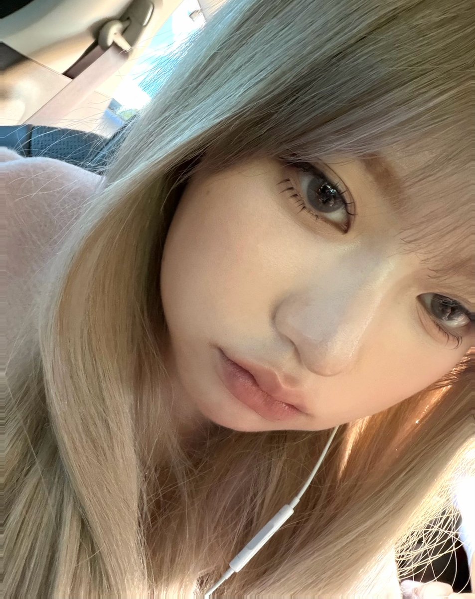 Bolmutteolcheon's tweet photo. #하음 #haum #ハウム https://t.co/ckywLXK8Pc