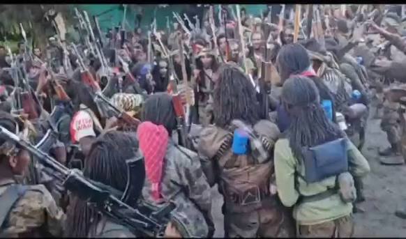 HeloBongiovani's tweet photo. A GUERRA CIVIL NA ETIOPIA É RETOMADA (vídeo)

https://t.co/FmZ2KlfSbH https://t.co/HCvnbjg4hP
