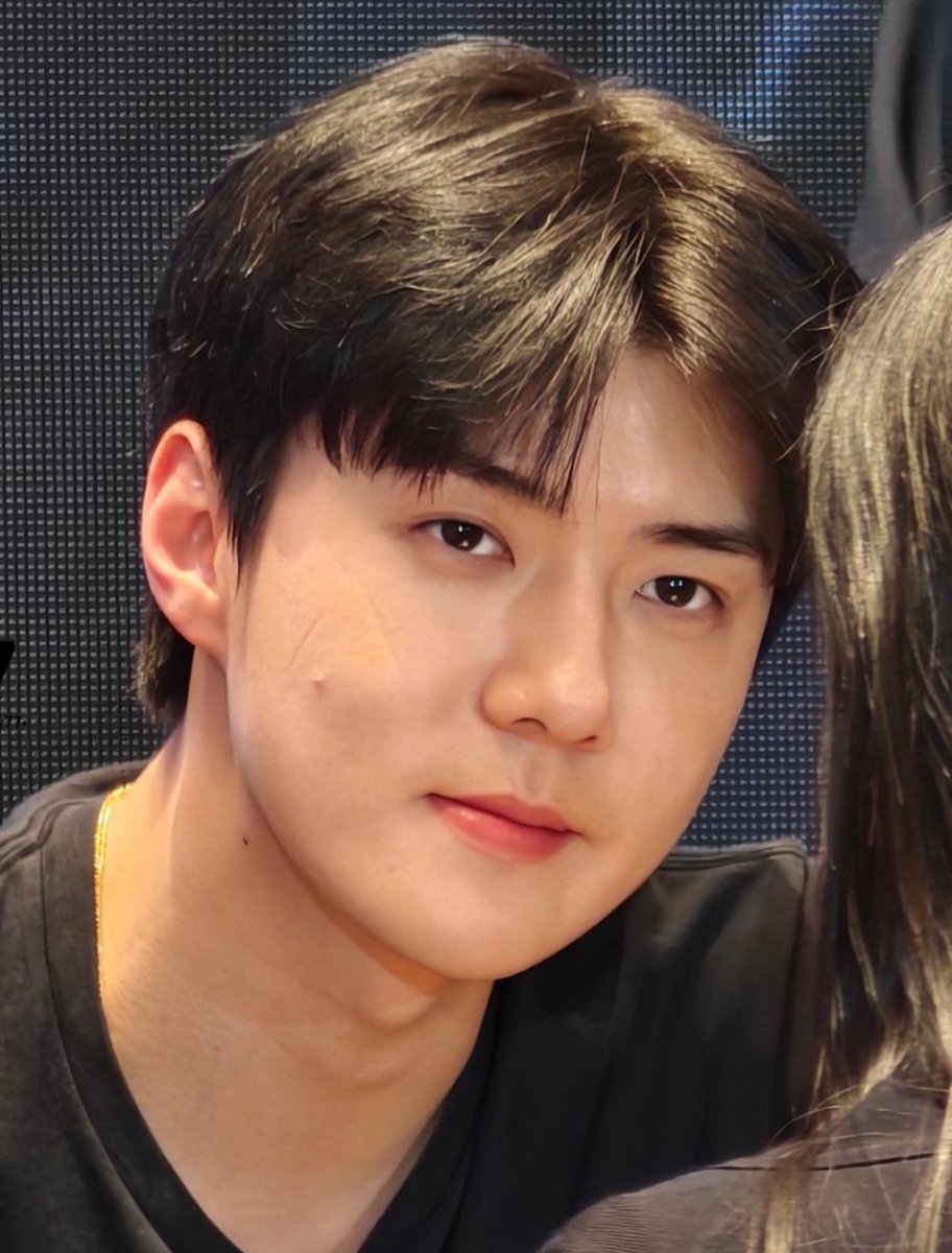 mdzlhcy_'s tweet photo. เซฮุนนี่เป็นตำนานความวิชวลมาตลอด 14 ปีจริงๆอ่ะแบบอะไรก็เอาฮีไม่ลง ใบหน้าที่พระเจ้ารักที่สุด 😭😭😭😭😭😭😭😭 https://t.co/27h6vMWotT
