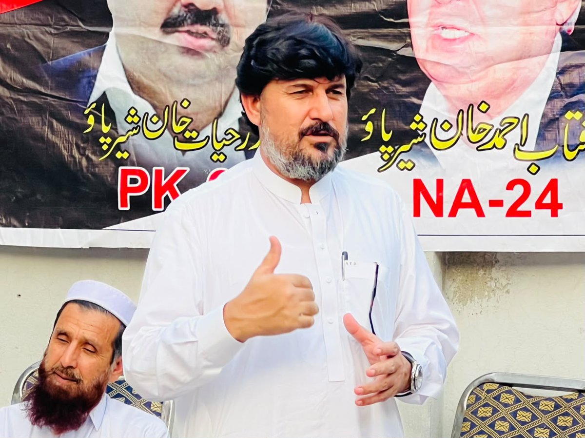 QWP_PK's tweet photo. تنظیمی مشاورتی اجلاس
جنرل سیکرٹری تاج  خان ، چیئرمین اصغر خان اور ضلعی کنوئیر جاوید حسین حان کی سربراہی میں یونین کونسل تنگی میں ولیج کونسل اور یونین کونسل کے عہدیداران کا اہم تنظیمی و مشاورتی اجلاس منعقد ہوا۔
اجلاس میں تنظیمی امور پر تفصیلی مشاورت کی گئی ۔ تنظیم کو مزید مضبوط اور فعال بنانے کے عزم کا بھی اظہار کیا گیا۔
اس موقع پر تنظیم کے ممبران ۔اور دیگر مشران بھی موجود تھے
#QWP