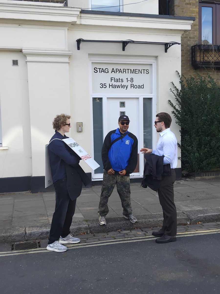 itsMelDaley's tweet photo. It was a pleasure to leaflet for @Tyler4Restore  a true gentleman in Camden, surrounded by the unwashed rabble from last week!

You aint gonna stop us! 🍸 

@RestoreBritain https://t.co/14muhKccN5