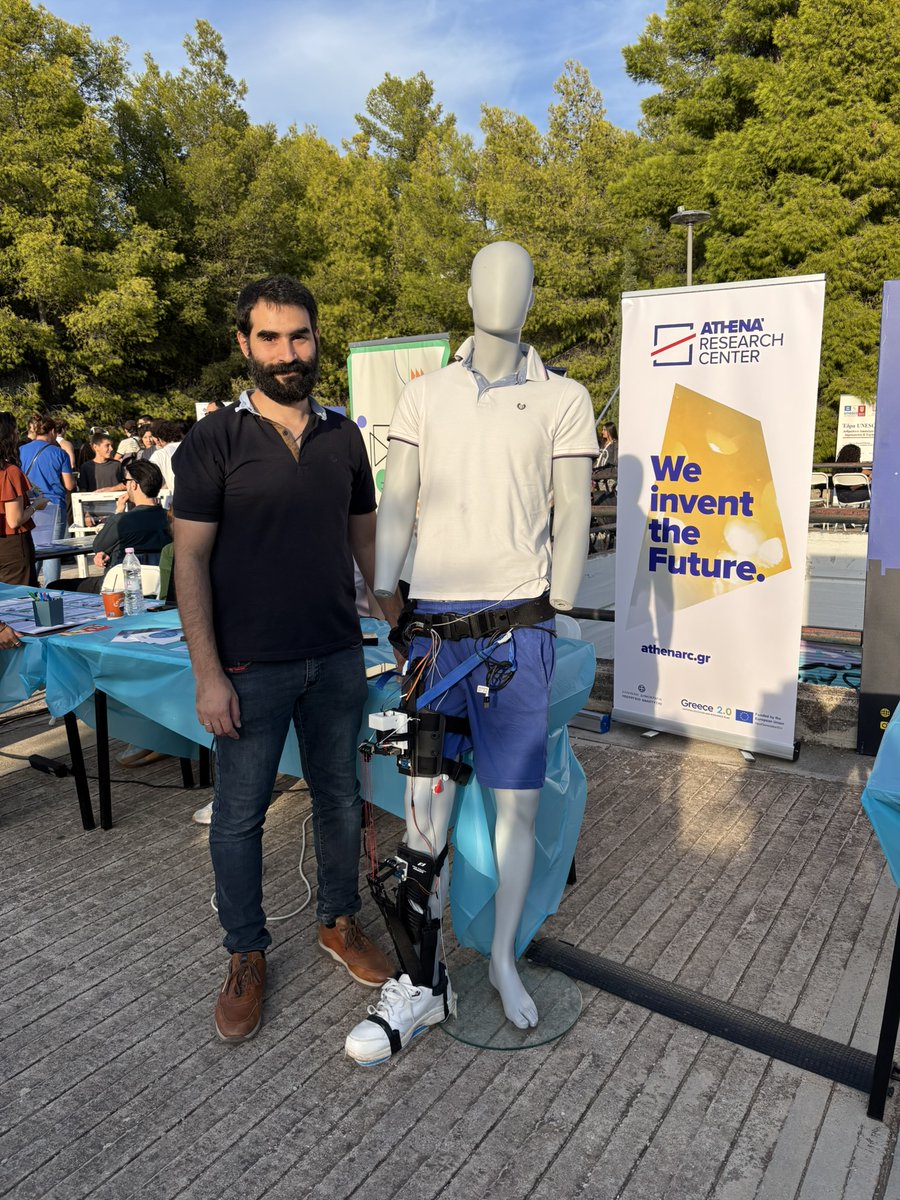 athenaRICinfo's tweet photo. 🔬 Another #EuropeanResearchersNight in Athens!
At the NTUA Zografou Campus, #AthenaRC researchers welcomed visitors to explore robotics, exoskeletons, the Greek LLM Krikri, AI in education, DataGEMS &amp; more.
Thank you to everyone who joined us! https://t.co/mfUxoAHYml