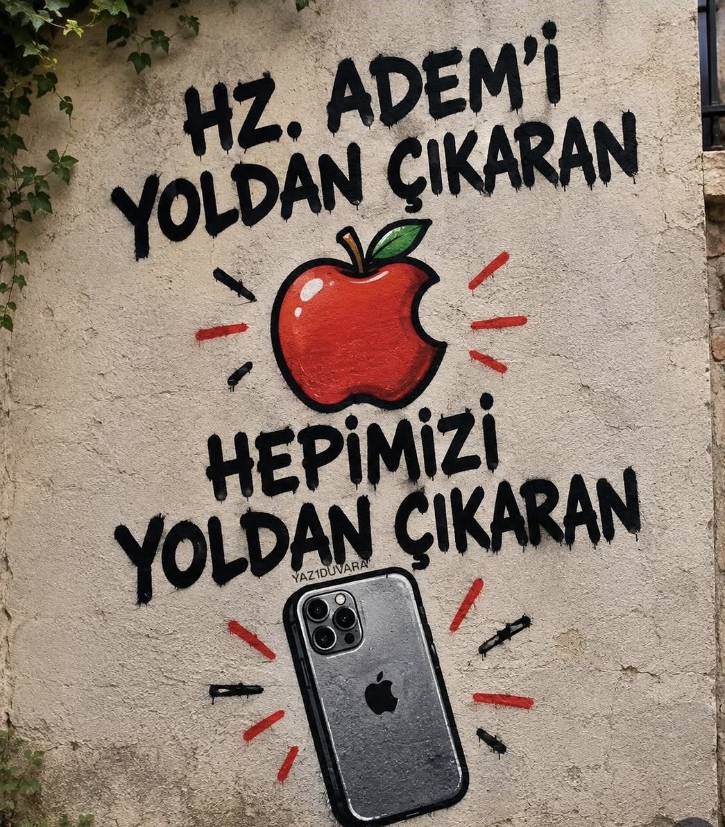 ozlem_yazar11's tweet photo. #Elma deyip gecmaa https://t.co/U35oiYEej1
