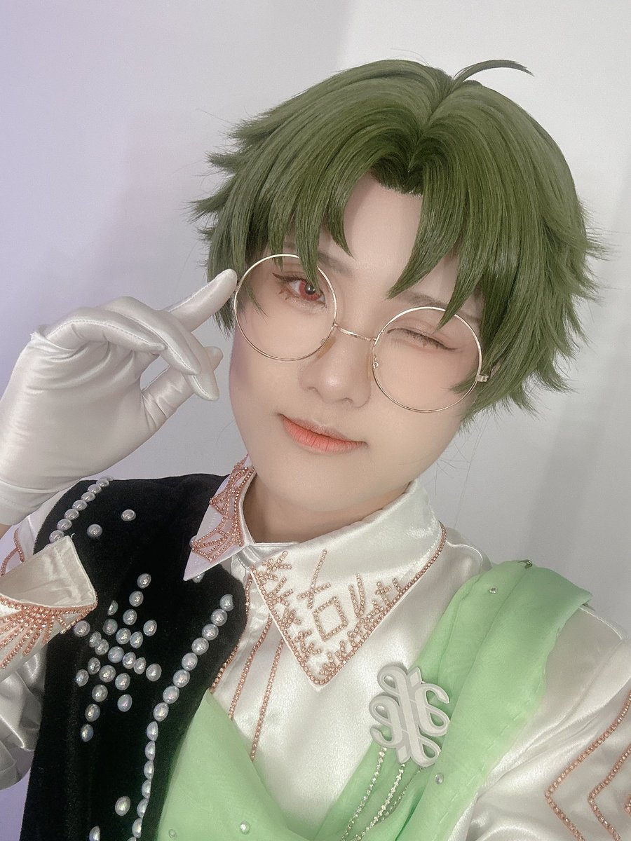 10xiao24's tweet photo. Cos｜ビバレン

Your side💚 https://t.co/QJXBfN3C2J