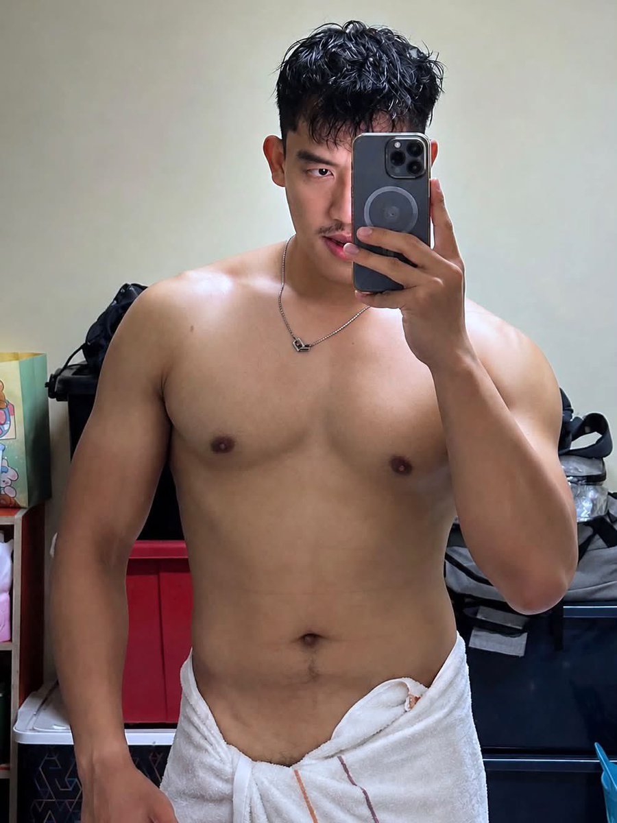 Aonui2z's tweet photo. หนีน้ำท่วมจากกรุงเทพกลับมาบ้านเพชรบุรี https://t.co/Alf4nlInOh