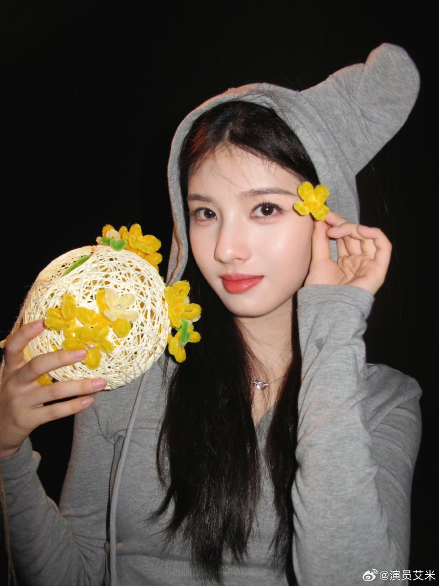 aixin_id's tweet photo. Cantikku💜

#aimi https://t.co/HGlAEDUWLD