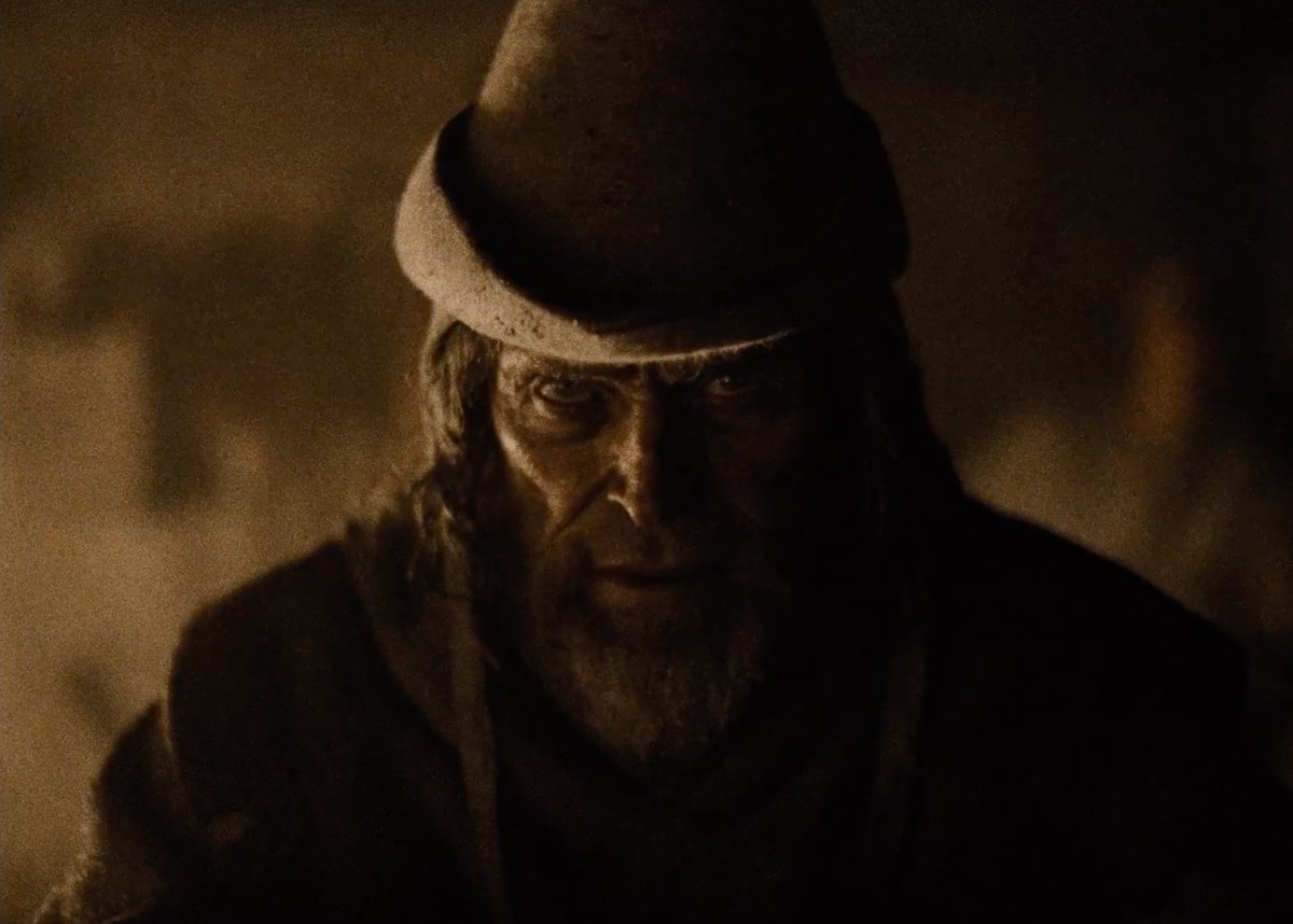imPatrickT's tweet photo. my face while i’m trying to clock who’s gonna talk or be on their phone the whole movie as ppl find their seats https://t.co/Wx5odRIV3u