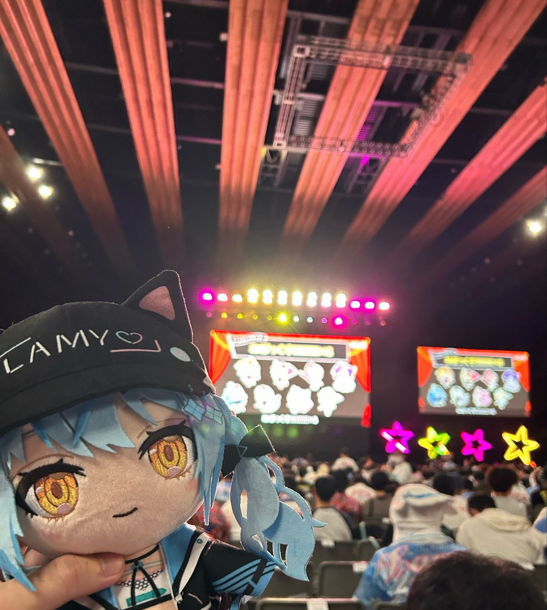 height185_'s tweet photo. ねぽっくす甘く見てた…めちゃくちゃに盛り上がる最高の1日目だった！！

ラミィちゃんのステージから捌ける時の粘りのファンサの嵐としなやかでキレのあるダンスが目に焼き付いてる！！

明日も全力で楽しむぞー！！

#ねぽっくすday1 https://t.co/Fwigefbcrk