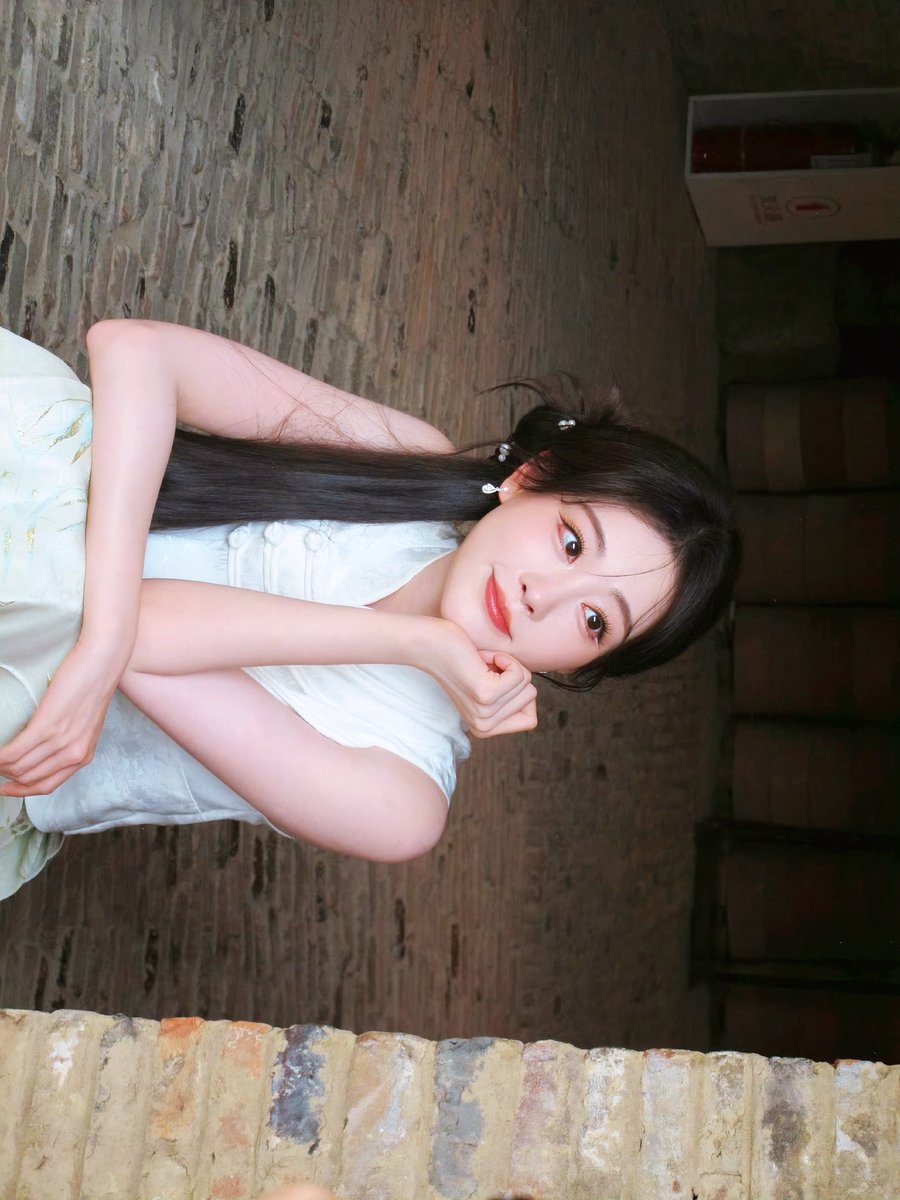 you_c_ho's tweet photo. 밤비가 너무 예뻐서...♡ https://t.co/MMmpmGXKVm
