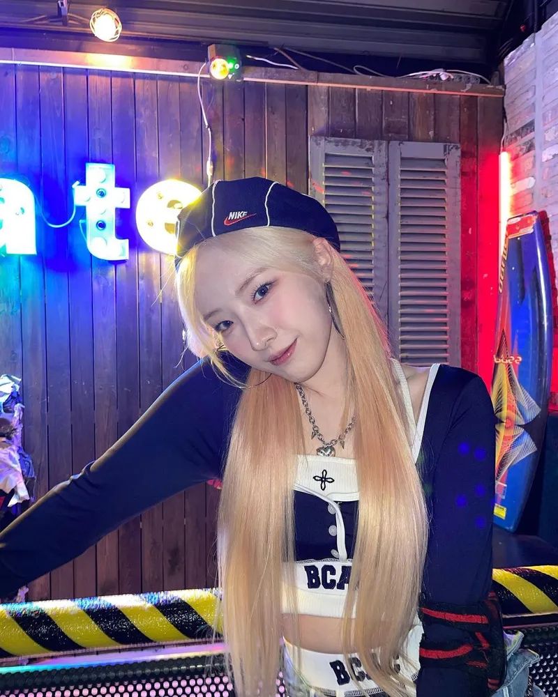 HaSeulBot tweet picture