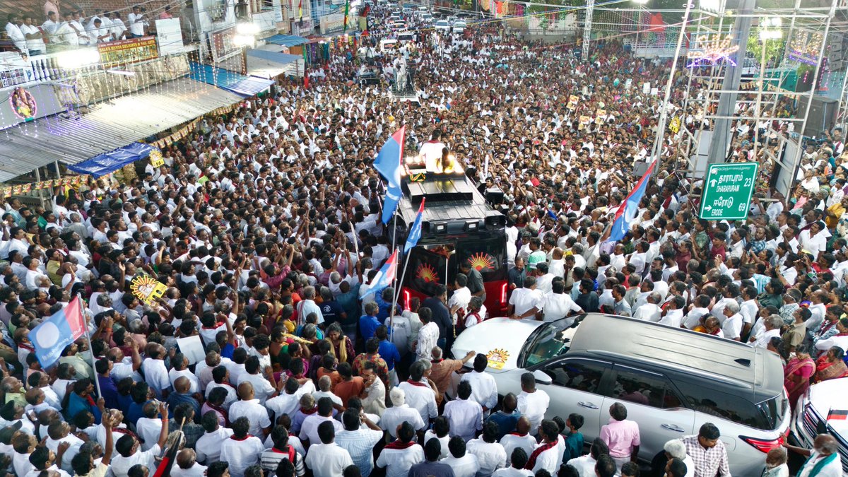 Udhaystalin's tweet photo. தாராபுரம் இடைத்தேர்தலில் போட்டியிட்டும் தி.மு.கழகத்தின் வெற்றி வேட்பாளர் சகோதரி சுகன்யாவுக்கு ஆதரவாக மூலனூரில் இன்று வாக்குச் சேகரித்து உரையாற்றினோம்.

அடுத்த கட்சி எம்.எல்.ஏ.க்களை Whole Sale-ல் கொள்முதல் செய்யும் Sofa Model முதலமைச்சருக்கு தாராபுரம் தொகுதி மக்கள் தக்க பாடம் புகட்ட வேண்டும் என்று கேட்டு கொண்டோம். #Dharapuram 
@KN_NEHRU 
@mp_saminathan @V_Senthilbalaji @dmkpadhu @keprakashdmk