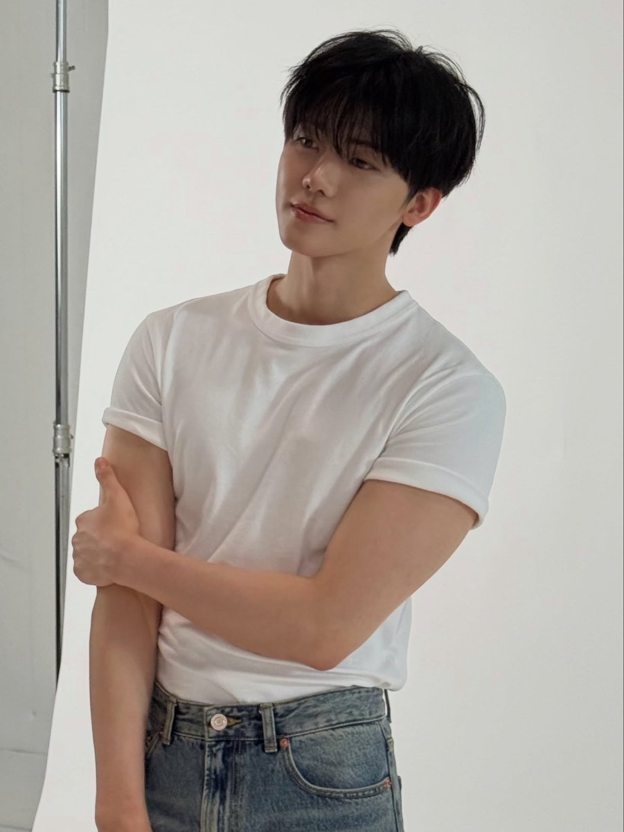 thereisjaemin's tweet photo. แพ้ลุคธรรมดาแบบนี้ของแจมิน��าก หล่อจัง ㅜㅜ <3333 https://t.co/VIaeSkMdtu