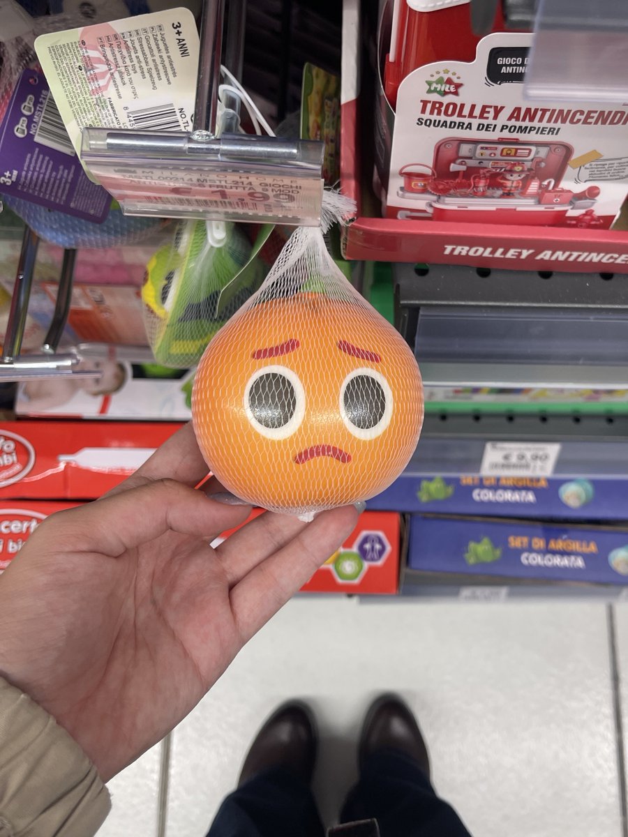 makyumf's tweet photo. you’re laughing. they turned euijoo into a stress ball and you’re laughing. https://t.co/k5HNd7OBBg