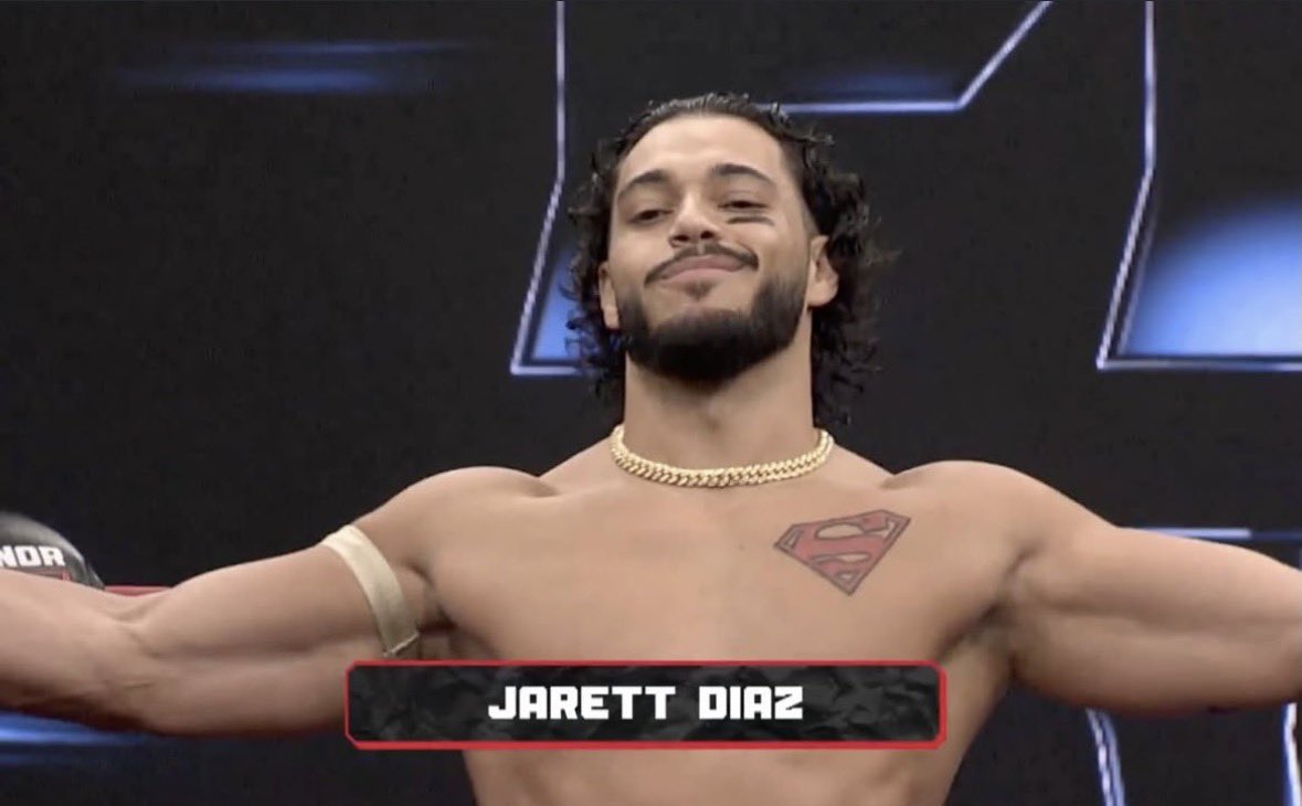TheJarettDiaz's tweet photo. @IanRiccaboni said I’m well put together #WatchROH https://t.co/ijvau72XvH
