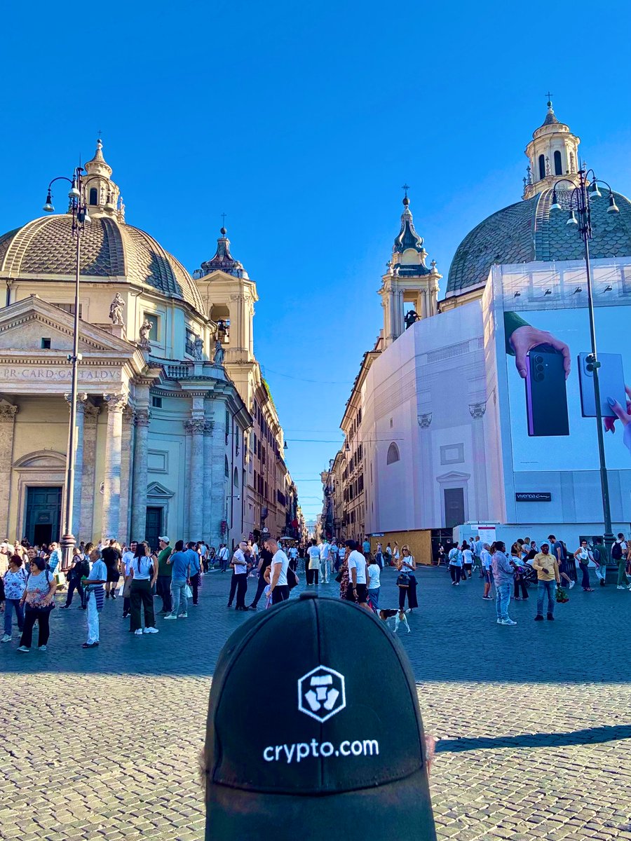 MisterCrypto137's tweet photo. Some things change, but others never do. 😁
We’re all under the same blue sky.
#CroFam #LoadedLionsFam https://t.co/ePsBVFg0Ig