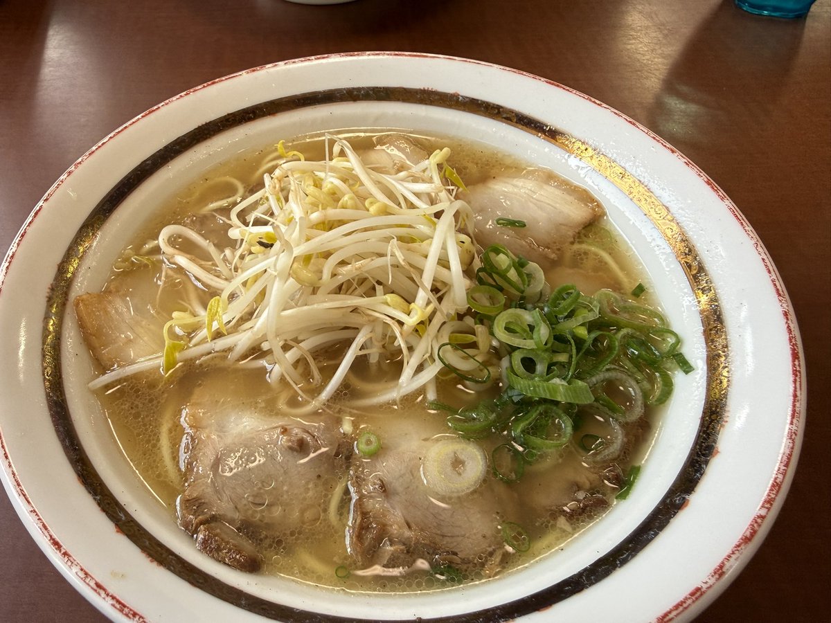 HideppiBoy's tweet photo. ラーメン！！！て感じやった https://t.co/y01befTTw1