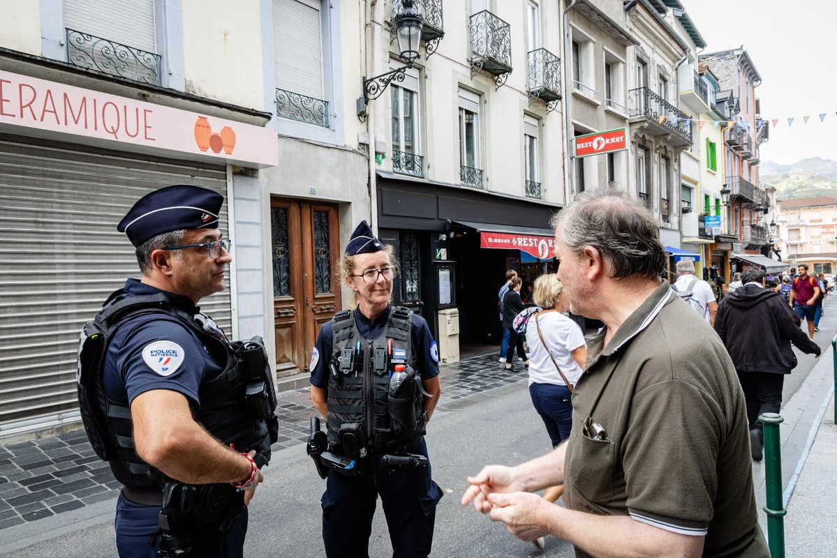 PoliceNationale's tweet photo. @Interieur_Gouv https://t.co/cJptsC2Jfw