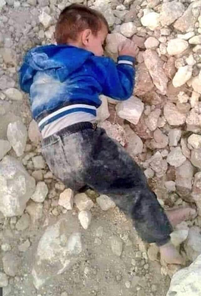 ros_sara2002's tweet photo. I will tell God everything 

The world failed me 💔 https://t.co/ht8TfSJwb2