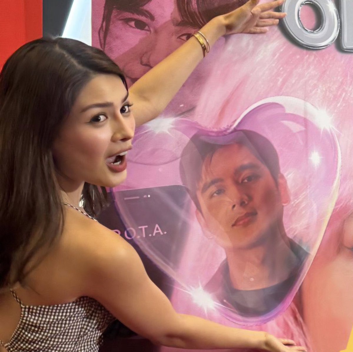 AZbunjing's tweet photo. ako na may selective eyesight.🤣 https://t.co/l5eLiqobTZ