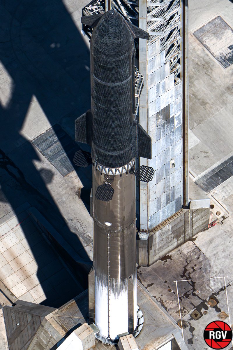 RGVaerialphotos's tweet photo. More Starship aerial images https://t.co/JaZ3k0zY5b