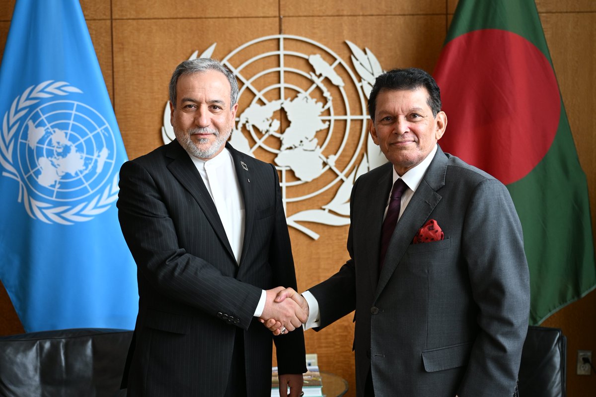 UN_PGA's tweet photo. Today I met with H.E. Mr. Seyed Abbas Araghchi, Minister for Foreign Affairs of the Islamic Republic of Iran, on the sidelines of the 81st session of the UN General Assembly. https://t.co/PGzi3qsiKc