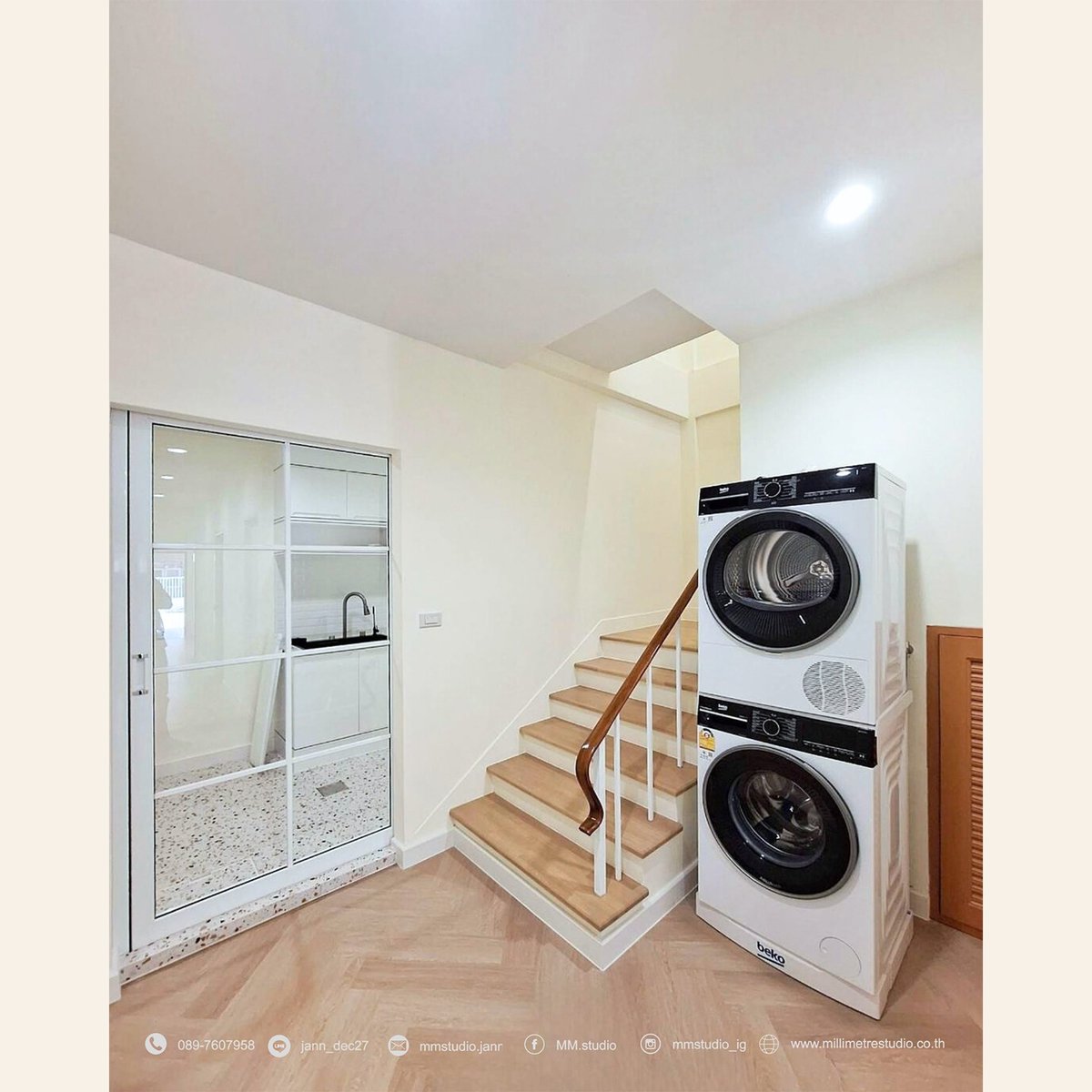gracetaylorhl2q's tweet photo. MINIMALIST PRACHARAT SAI 1 
Millimetre Studio 
Tel: 0897607958 
Line ID: jann_dec27 
Email: mmstudio. jan@gmail 
Facebook: MM Studio 
Interior design, construction contracting and renovation. https://t.co/xMsRlFpTX1