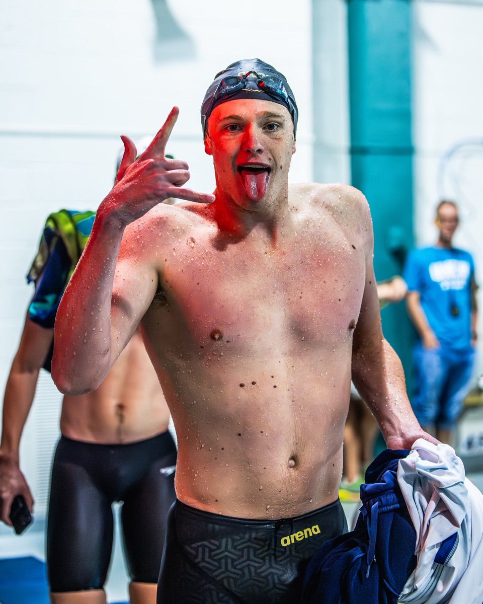 uncwswimdive's tweet photo. ๐๐๐๐ ๐๐ ๐๐๐ โก๏ธ
#SeahawkSwimDive https://t.co/tuybjRj8Zf