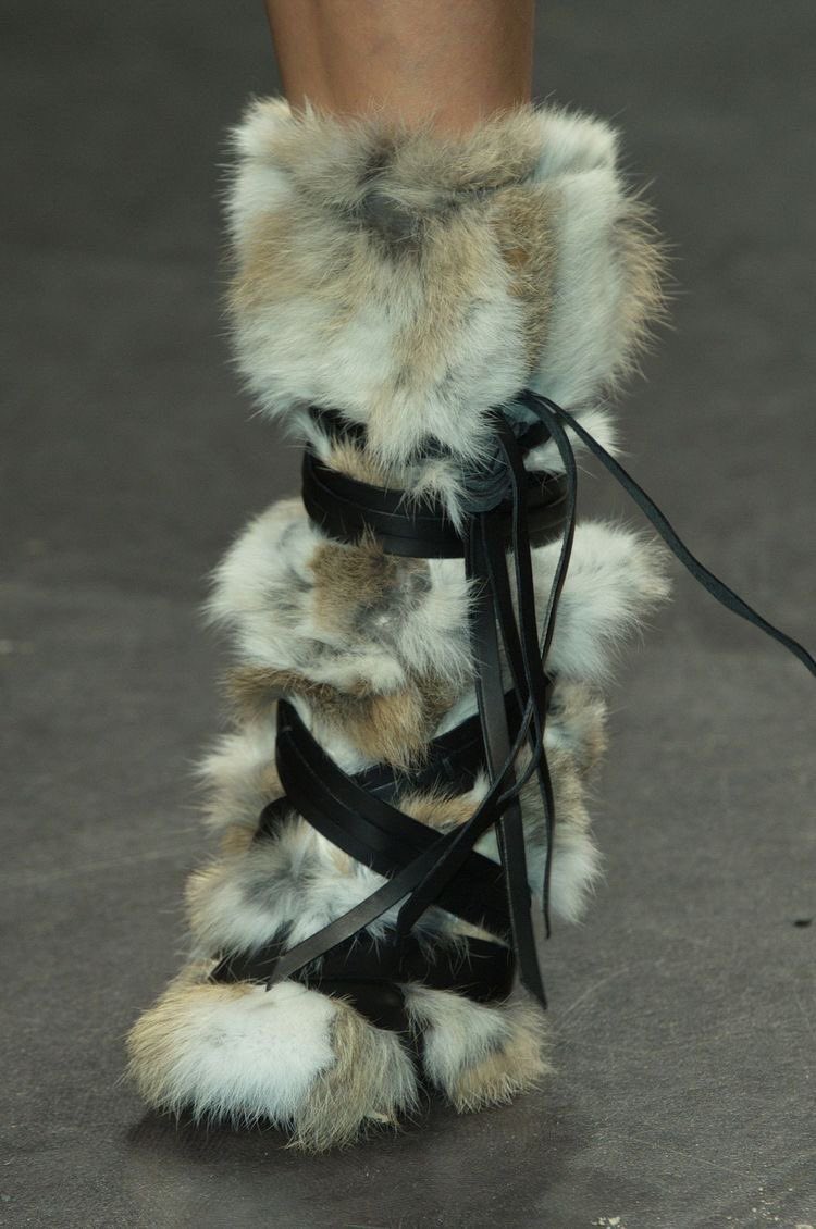 hautecnt's tweet photo. isabel marant pietra rabbit boots 2014 https://t.co/NjnTnorBJX