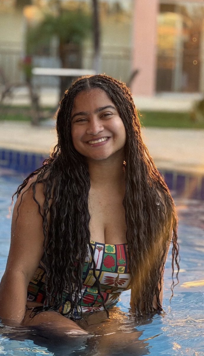 eusoumilener's tweet photo. sereionaaaaaa🧜‍♀️ https://t.co/9yOAqJFvWl