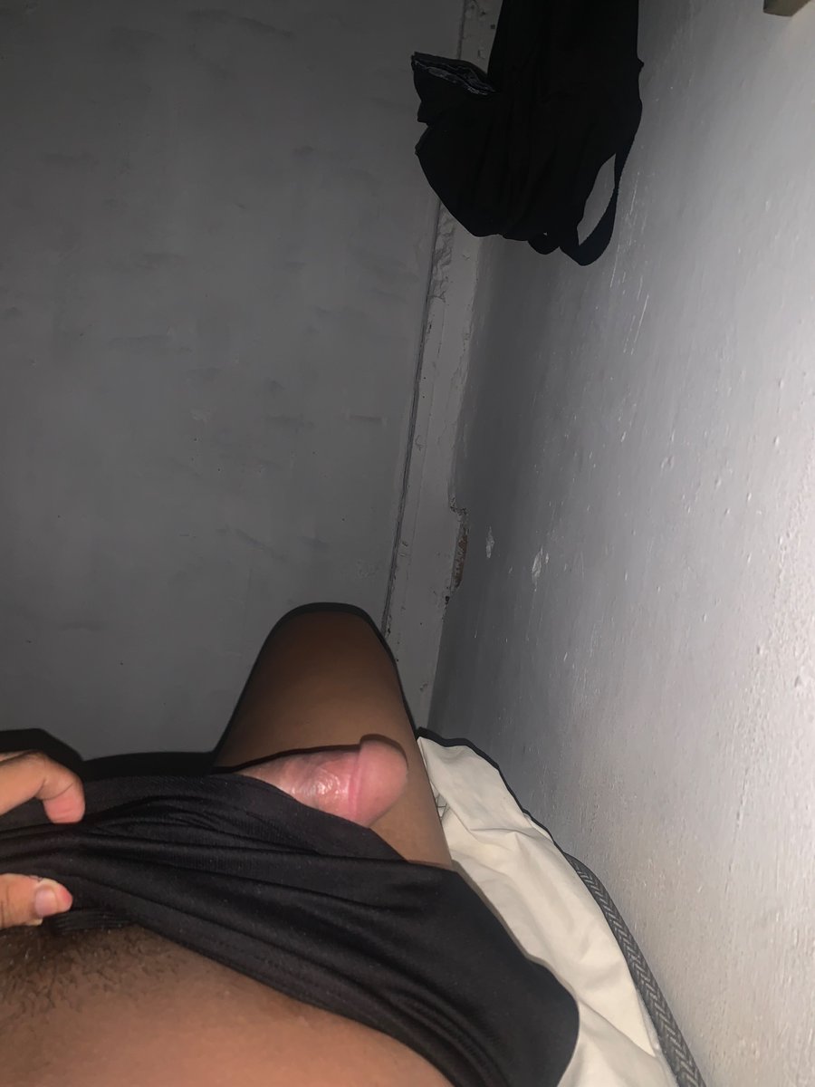 And23MP's tweet photo. Ganas de un sixpack, unos cigarrillos y una mamada de verga 

Contenido disponible wsp
0963831206 https://t.co/PfeP4WyyFL