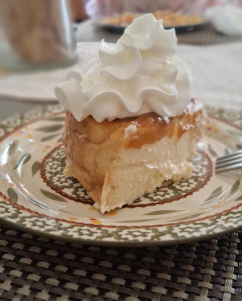 JohnnyPraize's tweet photo. Coconut Cream Cheese Flan with Apple Caramel Sauce Ala Johnny Praize 😋

#FlanDeCoco https://t.co/LJU4blU5lB