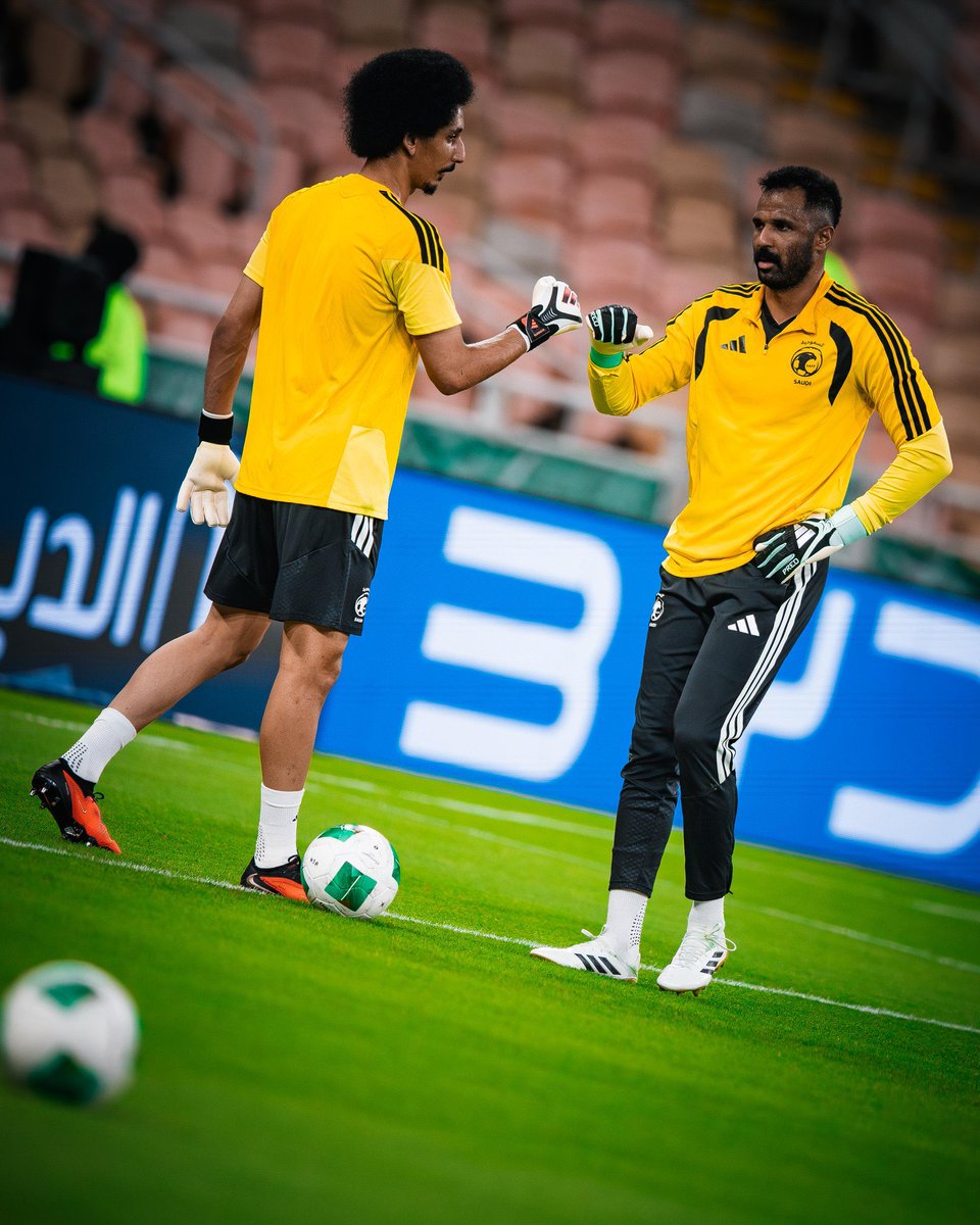 hilalstuff's tweet photo. الجمهور مقصر بالحضور؟

🚨🚨🚨🚨🚨🎙️ محمد العويس:

لا لا لا .. الجمهور السعودي في كأس العالم كان يسافر لكل مكان 

كان ينافس منتخب الارجنتين بالحضور 

جمهورنا أبد مايقصر ولو طلبتهم الحين الحضور المدرج بيتقفل

😨😨😨😨😨😨💚💚💚💚💚💚💚💚💚 https://t.co/EVFbT5upOG