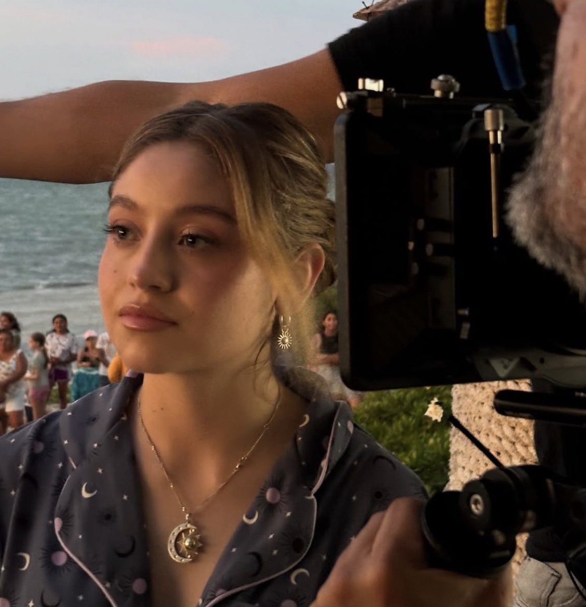 karolsluvr's tweet photo. a face i swear that i could spend my whole life knowing ✨ https://t.co/P1xPVMlfWl