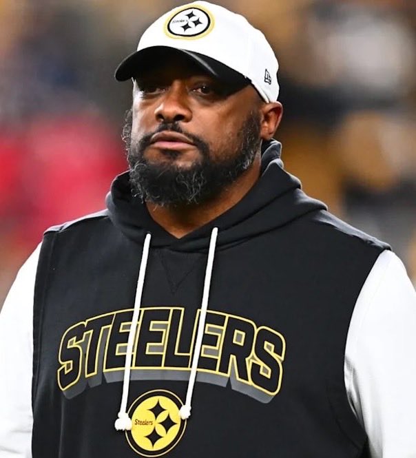 Indie5051's tweet photo. Mike Tomlin coach de los Steelers, anuncia que su ciudad de Minecraft, en la que pasó 12 años construyendo, será revelada oficialmente el miércoles, 30 de septiembre. https://t.co/e4GiQ2hhly