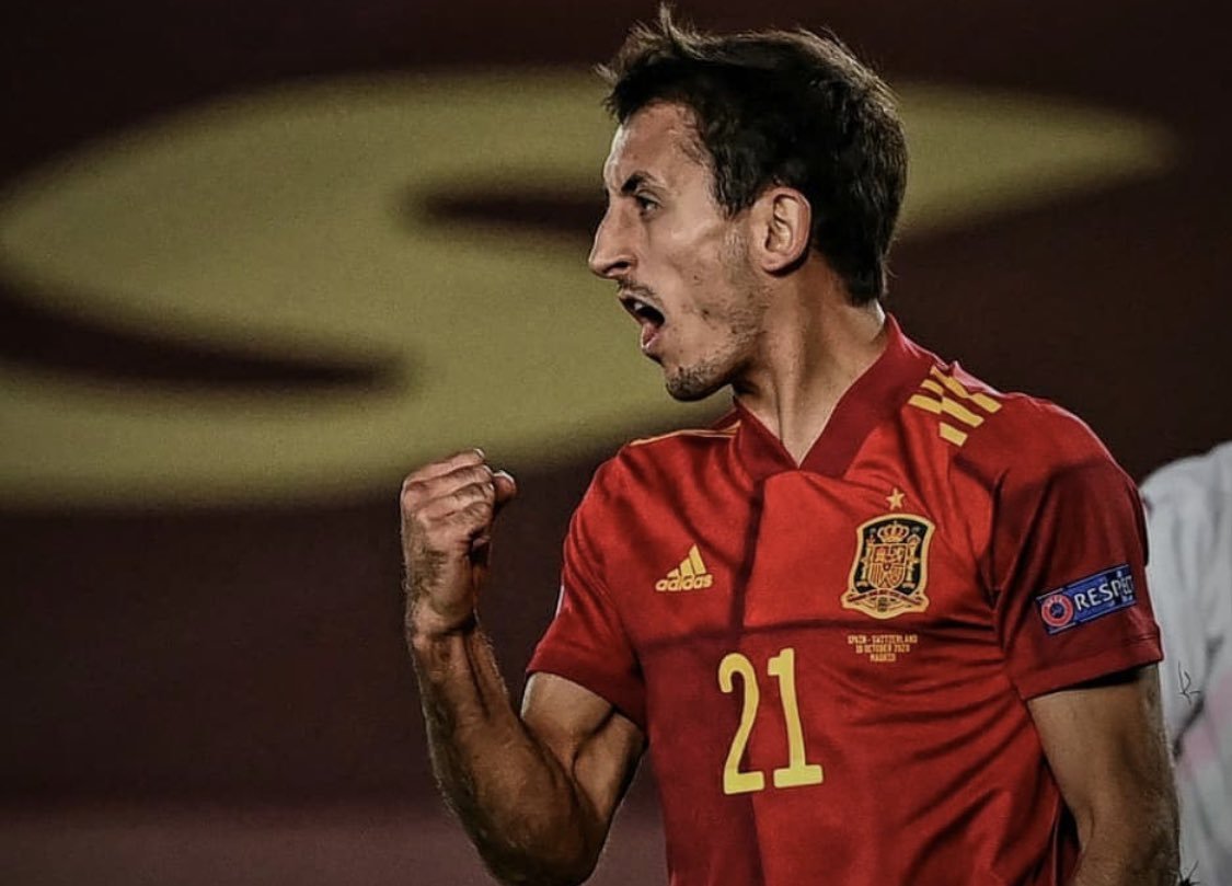 GameDayBulletin's tweet photo. ๐ฅ OYARZABAL MAKES IT 3!
Mikel Oyarzabal gives Spain the lead against England! ๐ช๐ธโฝ
#Oyarzabal #Spain #England #NationsLeague #Football #TheAnalyzer #IndianAnalyzer
๐ Your home for breaking sports news โ Follow @GameDayBulletin https://t.co/IZzh7SjpIc