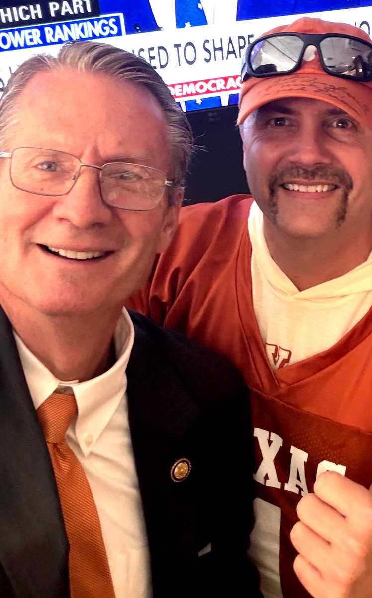 johnrich's tweet photo. Ran into my favorite Hillbilly Congressman at the TX-TN game! Gotta love ol Cuzin Tim🇺🇸 @timburchett https://t.co/lkKlrAbIrx