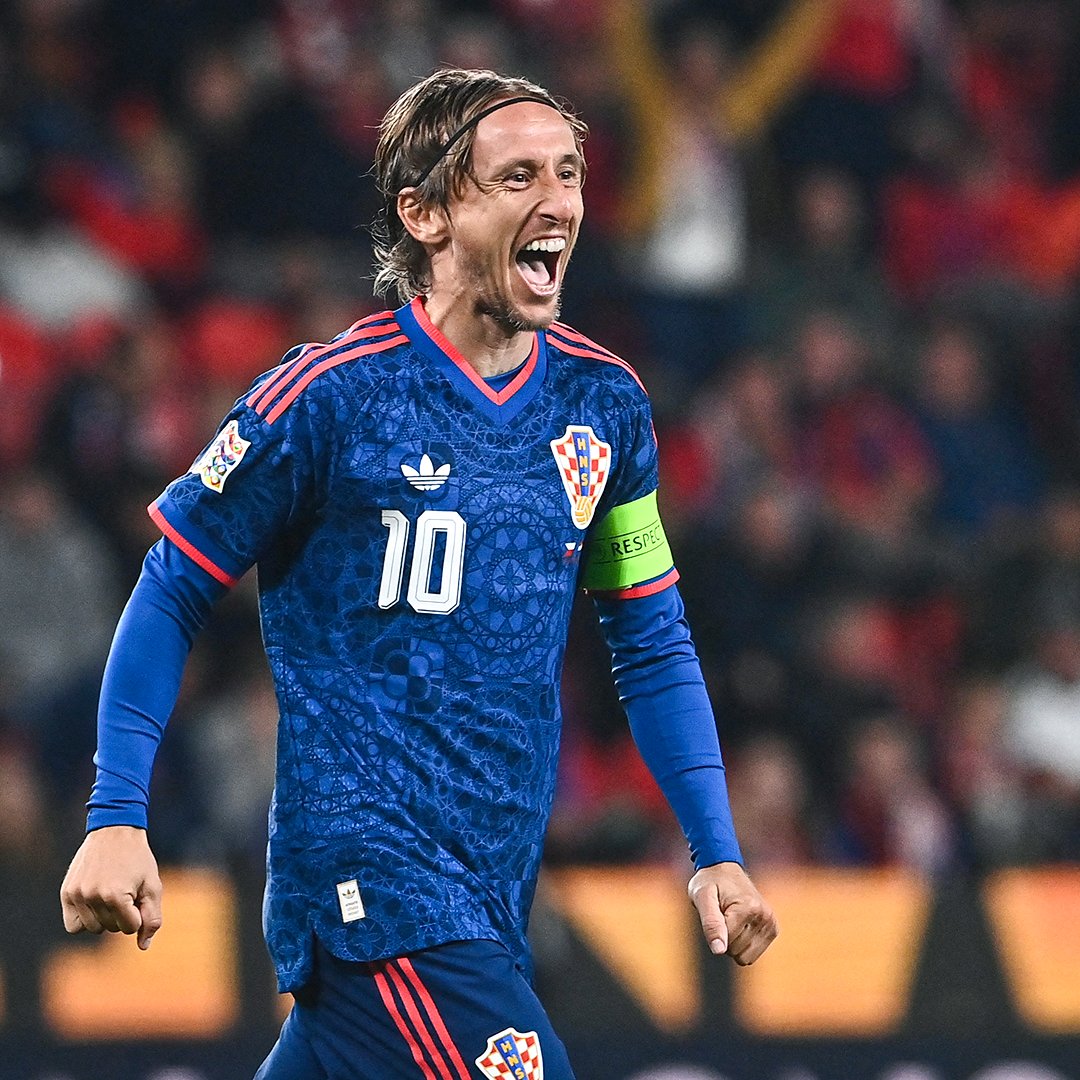 brfootball's tweet photo. 41-year-old Luka Modrić still scoring stunners on the international stage 🪄🇭🇷 https://t.co/z2t4YS2QAt