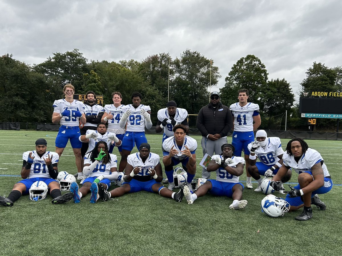 CoachMSmith44's tweet photo. 1-0
#CodeBlue https://t.co/DSS94X4FMf