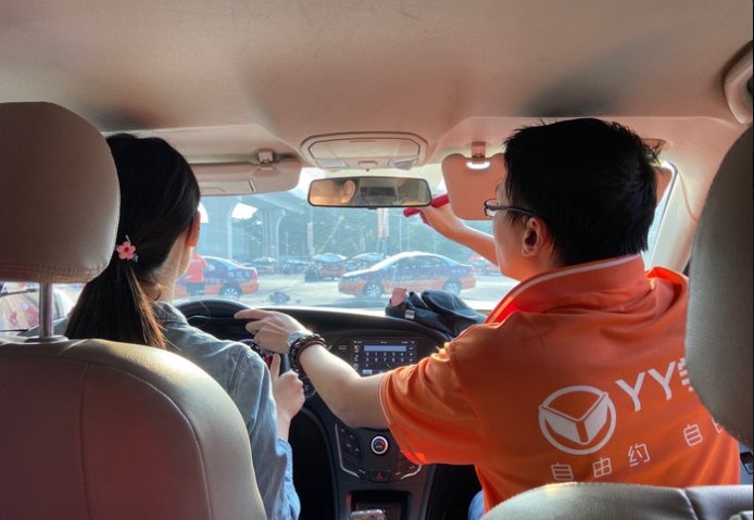 ArnulfoJaneway's tweet photo. Just nailed my first parallel parking on the first try today! 3 hours of sweating over the wheel, now I’m one step closer to getting my driver’s license https://t.co/vTtZjXCt0f