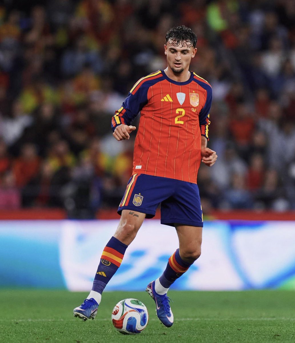 AFC__Xtra's tweet photo. 🚨EXCL: 💣 

Arsenal scouts at Wembley to watch Marc Pubill against England. 🇪🇸 🧱 https://t.co/MLFOk3Xb8C