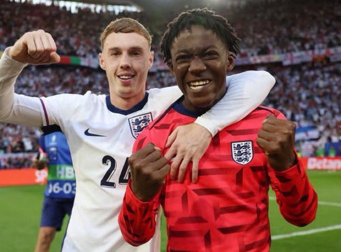 UtdLaser's tweet photo. Missing someone? @England https://t.co/3FWYrxPVl4