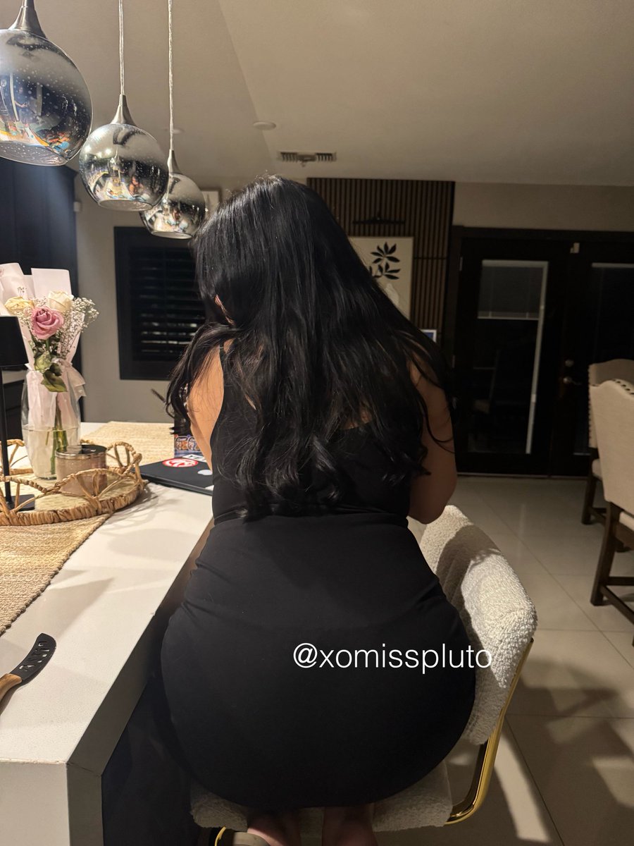 xomisspluto's tweet photo. heyyy https://t.co/1meiHaxJL4