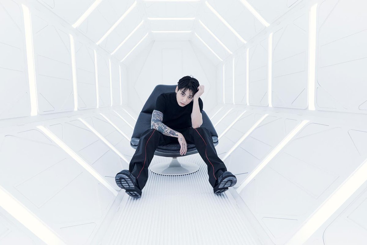 tricolor_abc's tweet photo. 3D Jungkook. https://t.co/sB64ShTQeg