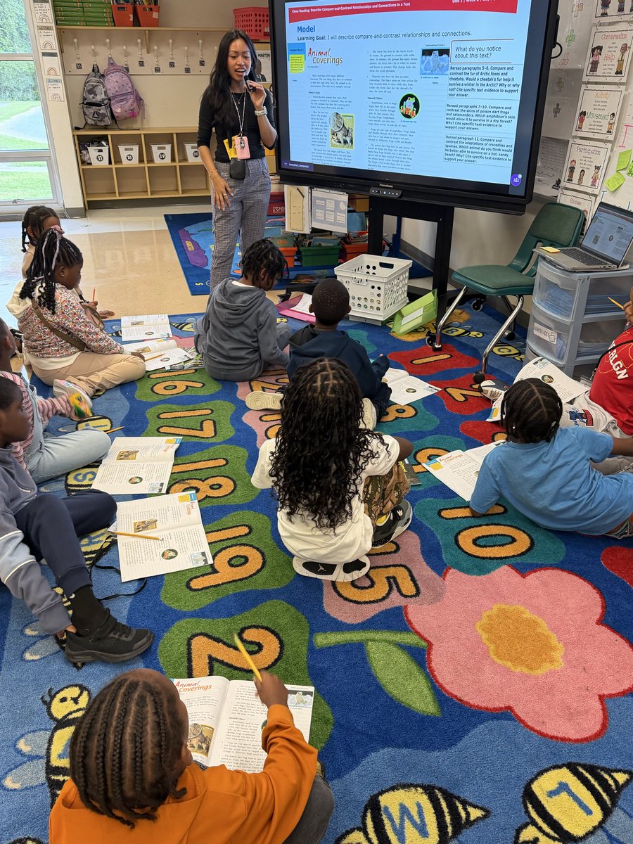LaburnumES's tweet photo. 📚✨ Our Pre-K friends had fun in the class library today! There’s nothing better than seeing our youngest Lions explore books and develop a love for reading! 🦁💛

#PreKFun #LoveOfReading #LittleReaders #LaburnumLions https://t.co/i8Fsa60YpG