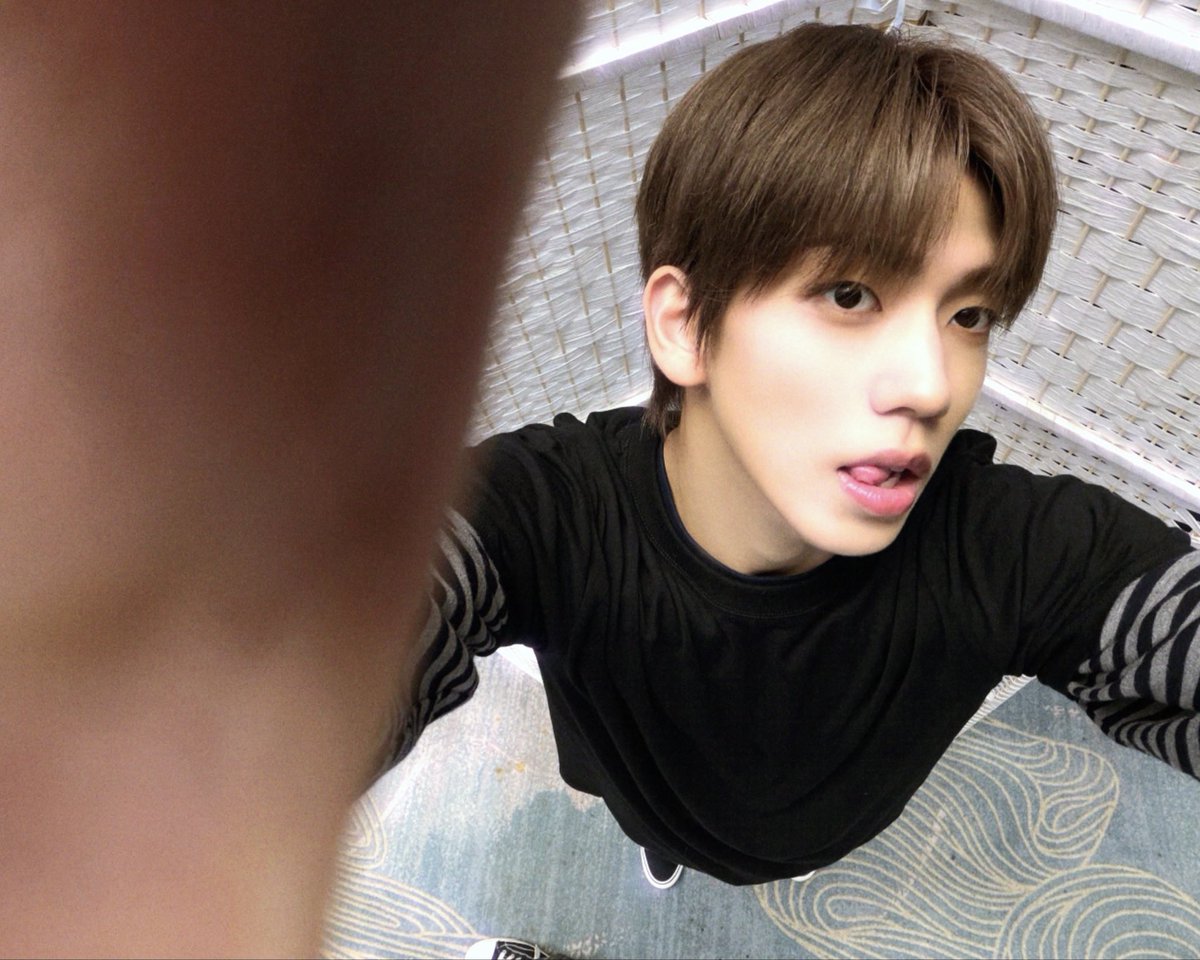 jonerockstar_'s tweet photo. tqm haemin, pls never go bald 

#TurningSelcaDay #TSD #8TURN
 #에잇턴 https://t.co/q41Nt7JcI0