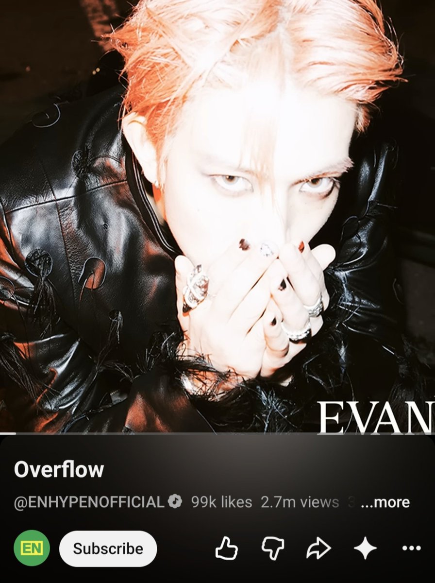 blossomjke's tweet photo. that enhypen logo genuinely looks unreal under overflow 🤠 https://t.co/JIei0ZDpQJ