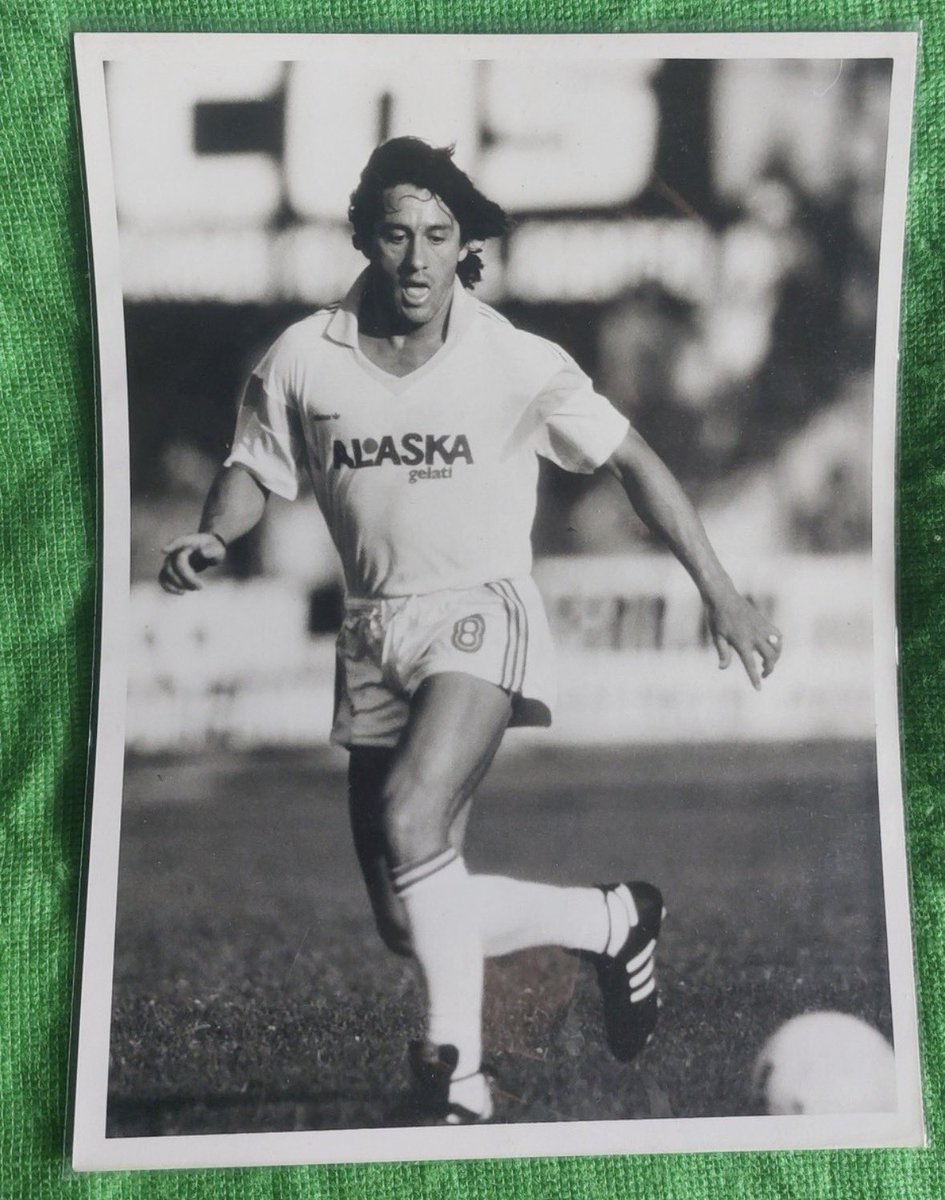 LecceArchive908's tweet photo. Juan Alberto "Beto" Barbas, stagione 1985-1986 #UsLcce #LecceArchive https://t.co/YgUZMkBE8W