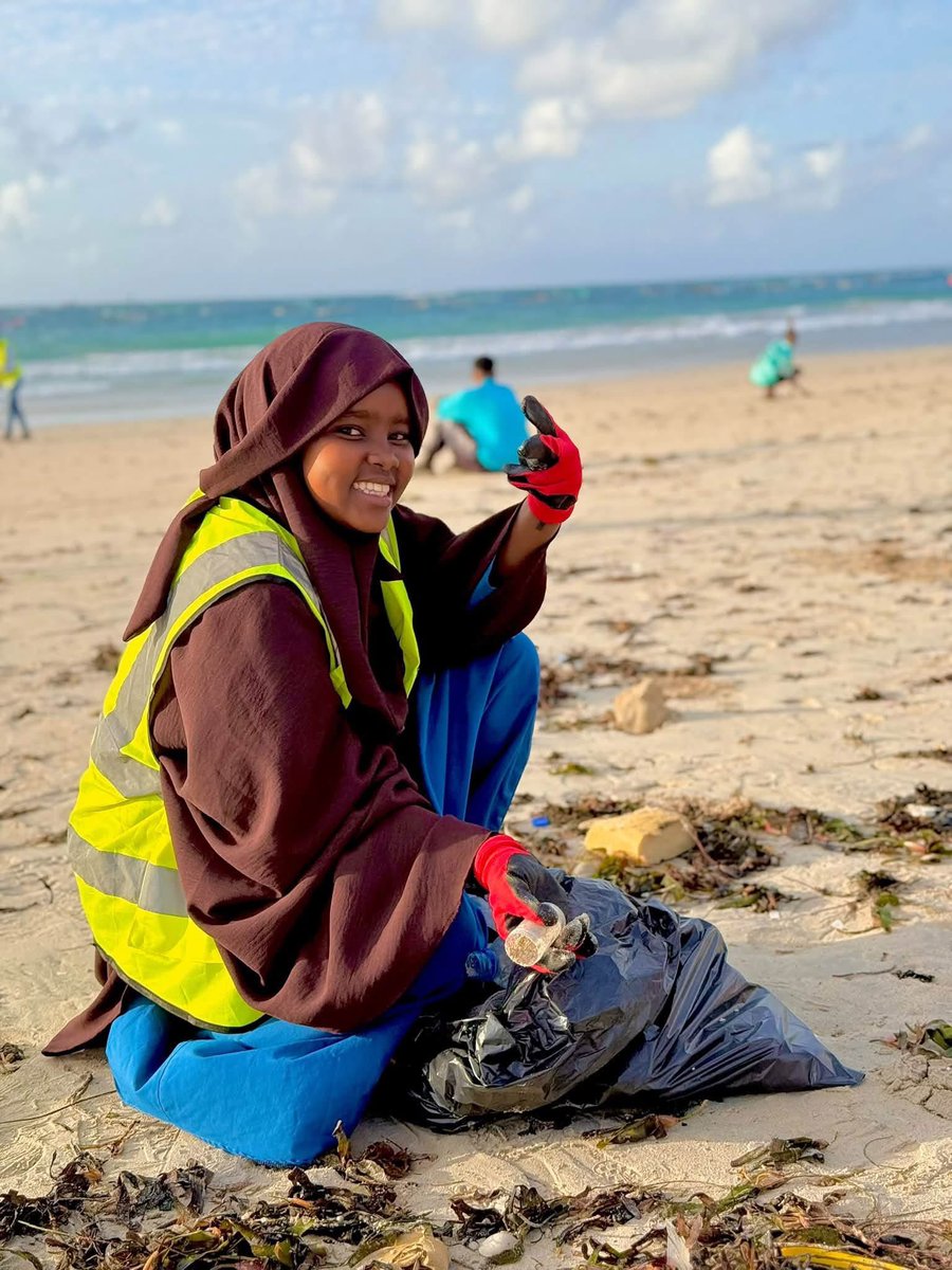S_Ali0011's tweet photo. The Heroes who prevent our beach from becoming India. May Allah bless them
#Mogadishu https://t.co/zZs7Fl4iYI